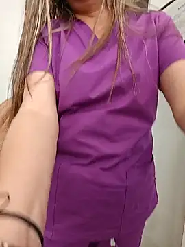 _Dentist-Madisson_04: διαδικτυακό σόου στην κάμερα