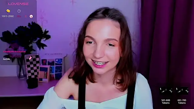 Chat +18 de KindHazelHere_ ao vivo