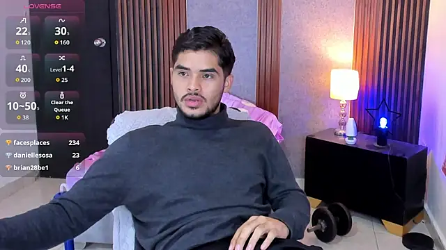 luciano_vitale Chat XXX live