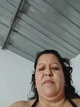 Fulopp15 লাইভ XXX চ্যাট