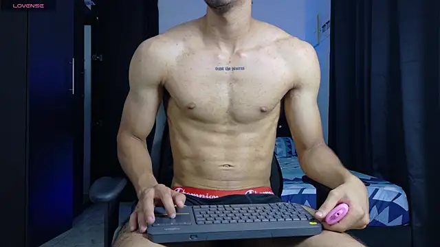 XXX chat uživo modela JakeMonroe