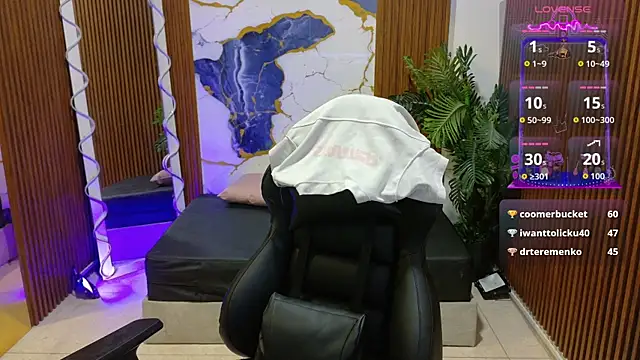 Chat XXX en directo de Corall_tay1