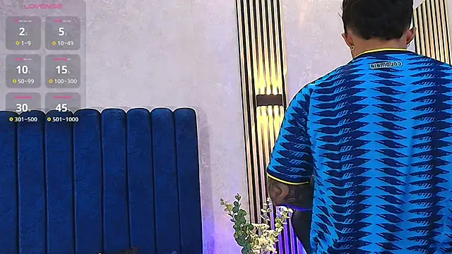 Brad_Summer Live XXX-chat