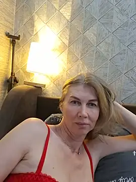 Chat +18 de stellahere8 ao vivo