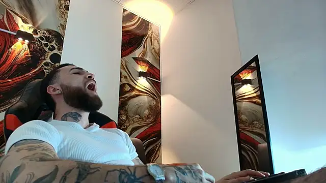 Czat XXX na żywo – Luke_davis01