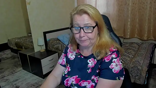 Онлайн чат XXX Frau_Marta