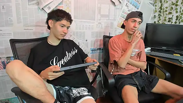 Chat XXX Live heyy_noah11