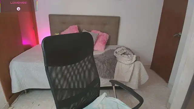 Miley_Baker 라이브 XXX 채팅