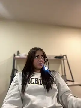 XXX chat uživo modela Hanna_Cruz_
