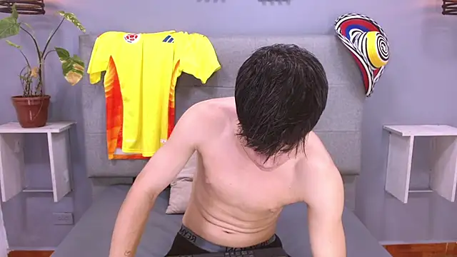 Czat XXX na żywo – Kevin_Tupe