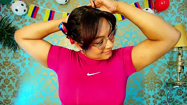 Chat +18 de alexa_cruz__ ao vivo