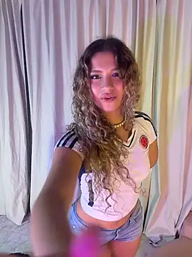 Melina-Smith লাইভ XXX চ্যাট