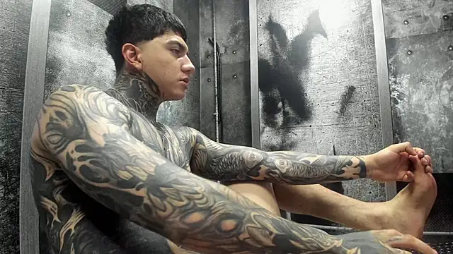Gury_tattoo Obrolan Langsung XXX