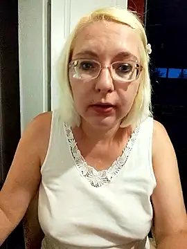XXX chat uživo modela VikaKing