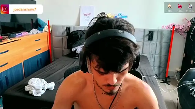 Živý XXX chat JordanShow