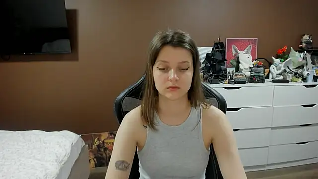 SoniNesti Chat XXX in diretta