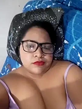 Онлайн чат XXX Angelly_ricura