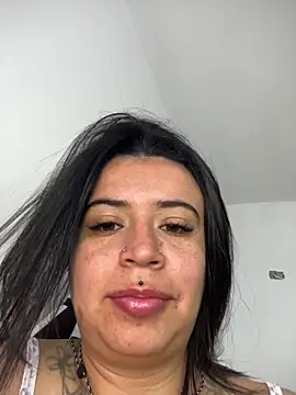 Devilsweet17's Live XXX Chat