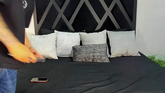 Chat +18 de Gian_Rossi ao vivo