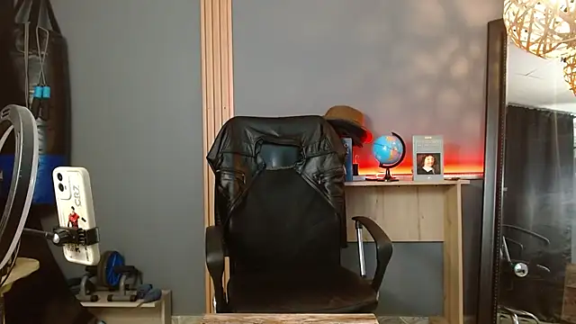 دردشة Reiko_85_ الجنسية المباشرة