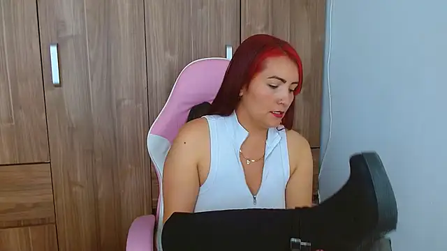 ivy_moons' Live XXX Chat