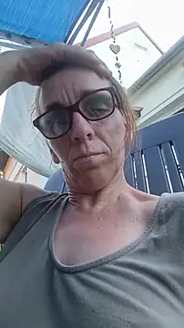 Chat XXX en directo de Dettybitch40