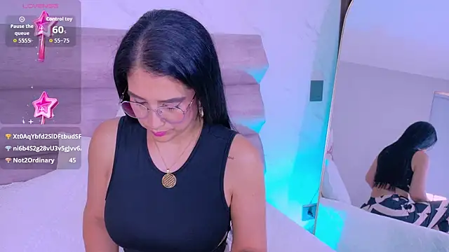 Sunny_River Live XXX-chat