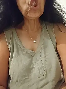 NakedMILFx Obrolan Langsung XXX