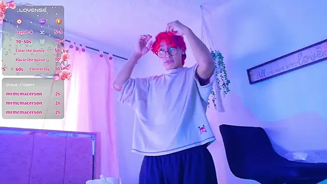 XXX chat uživo modela LEE_ROSES