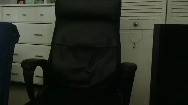 Kristopherbbb Live XXX-chat