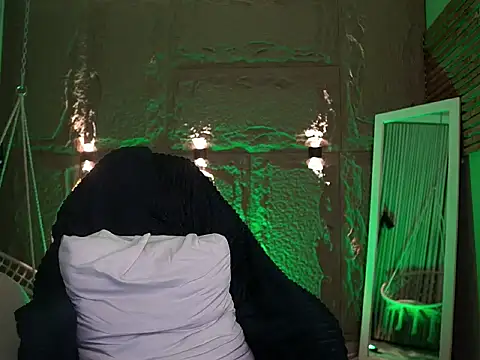 LoganVarela Obrolan Langsung XXX