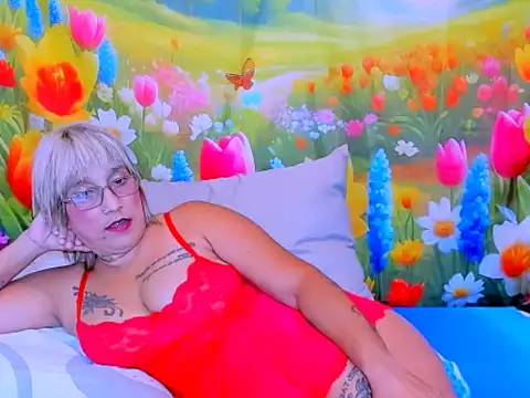 Chat +18 de indianroxy ao vivo