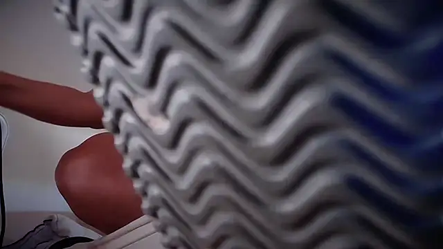 הופעת וובקאם של DIVAZARAHLEATHER