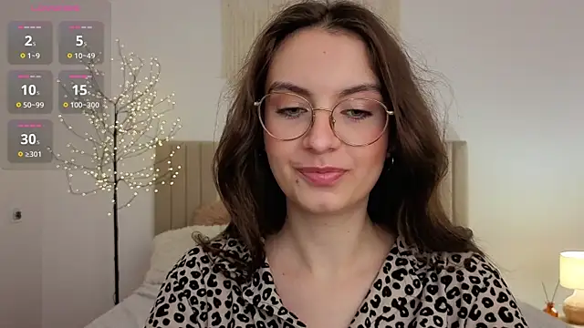 Онлайн чат XXX Real_cutie1