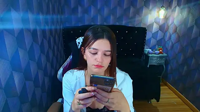 צ'אט XXX בשידור חי של LiaHarryis