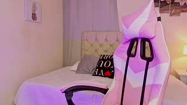 naomifire_ Obrolan Langsung XXX