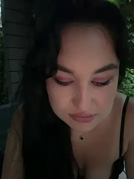 XXX chat uživo modela LilyyFox