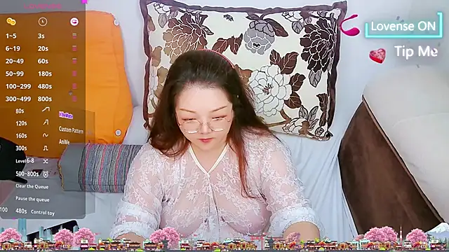 Онлайн чат XXX AngelwithEcup