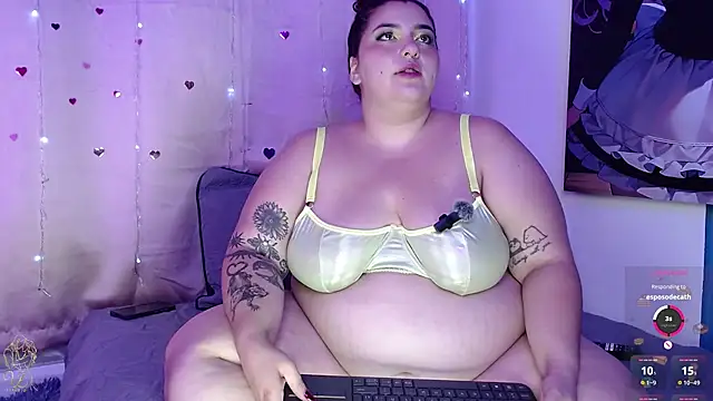 HECATE_23 Live XXX-chat