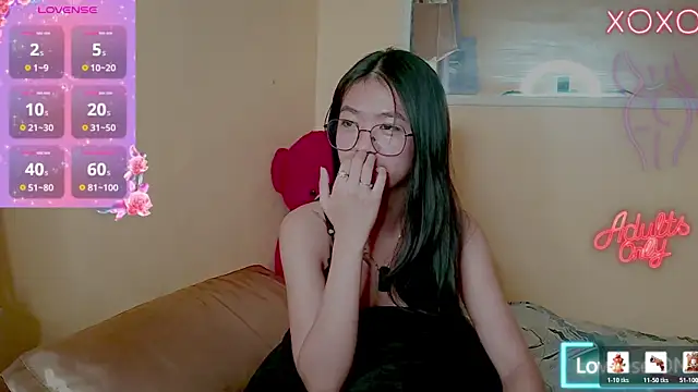 Luna_Moonfang Chat XXX live