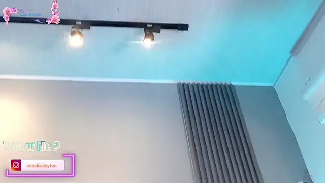 Elise-Leyton Chat XXX live
