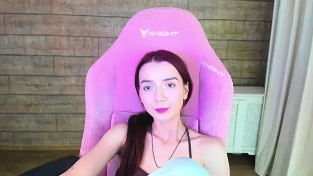VanessaVienne Chat XXX in diretta