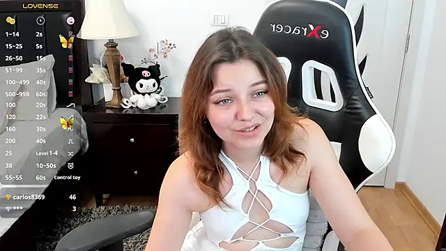 pretty_little_thing XXX чат на живо