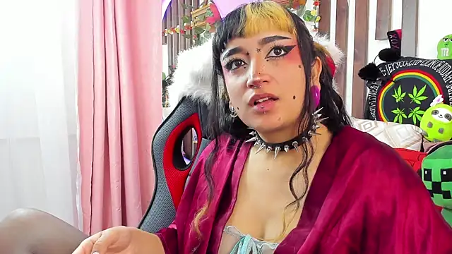 دردشة MeowMota_ الجنسية المباشرة