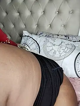 CuteBootyBae 现场XXX聊天
