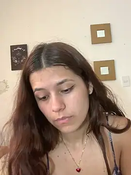 Vaiolet_H25T Chat XXX in diretta