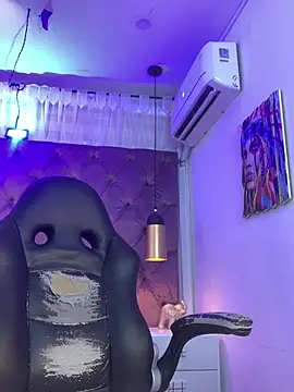دردشة Sussan__ الجنسية المباشرة