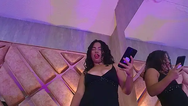 TamaraaHoneyのライブXXXチャット