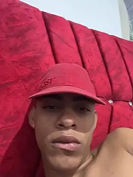 Chatroom XXX en direct de Antonelo_blake