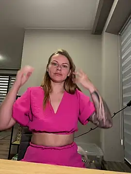 MonoGirl Chat XXX live